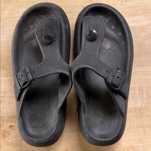 Women's Black Slide Sandals